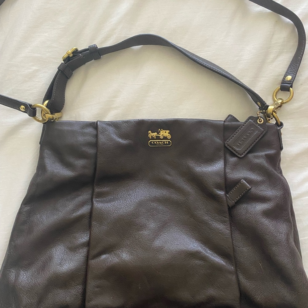 Coach crossbody bucket bag